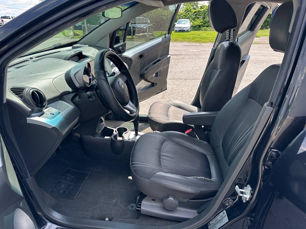 Photo 15 of this CHEVROLET SPARK
