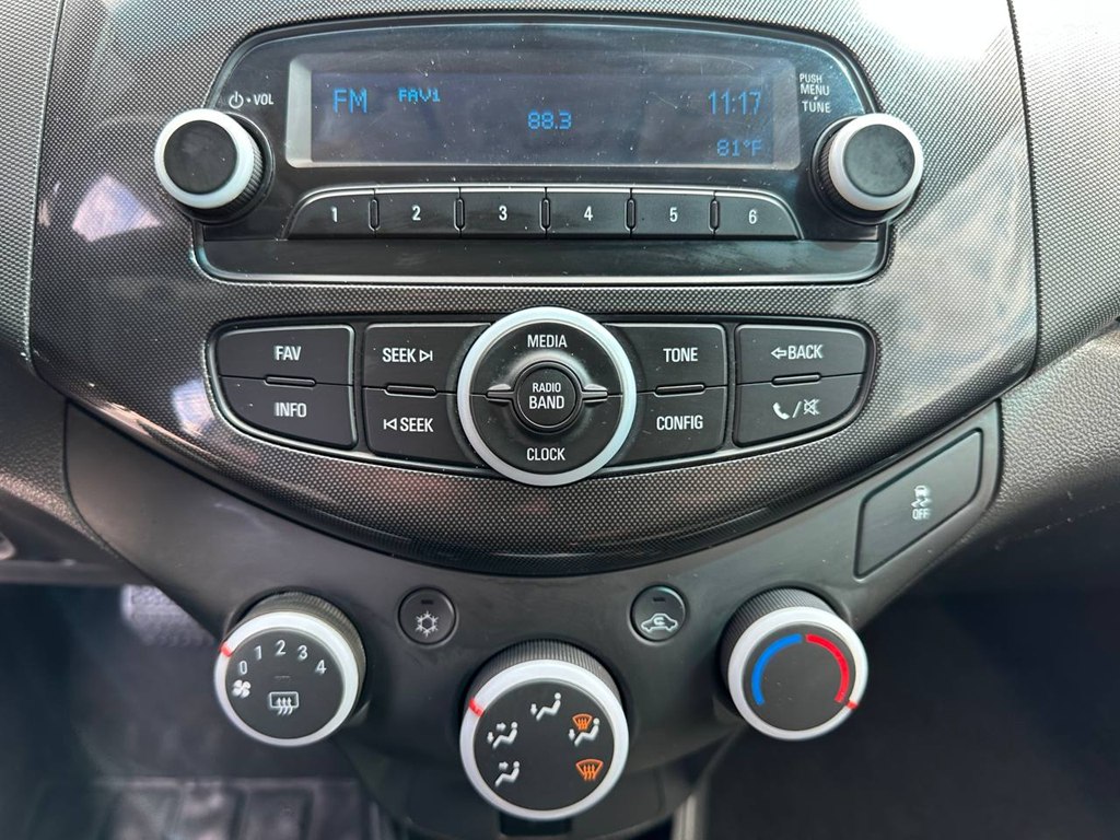 Photo 32 of this CHEVROLET SPARK