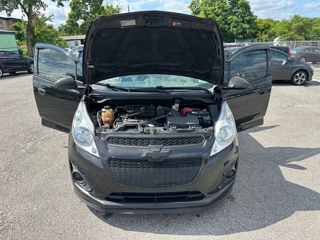 Photo 12 of this CHEVROLET SPARK