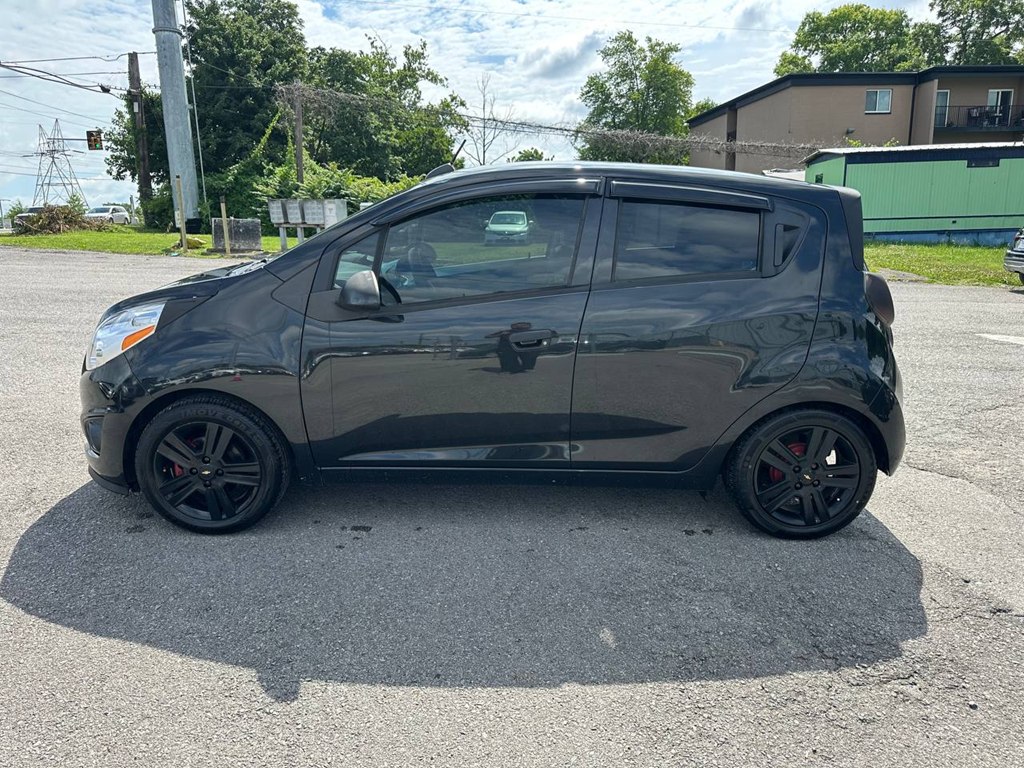 Photo 10 of this CHEVROLET SPARK