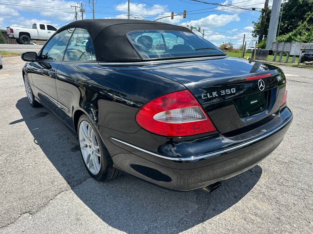 Photo 8 of this MERCEDES-BENZ CLK