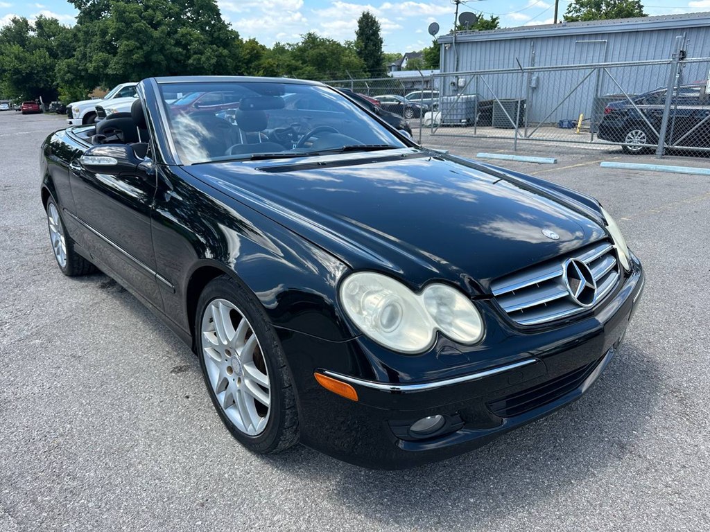 Photo 29 of this MERCEDES-BENZ CLK