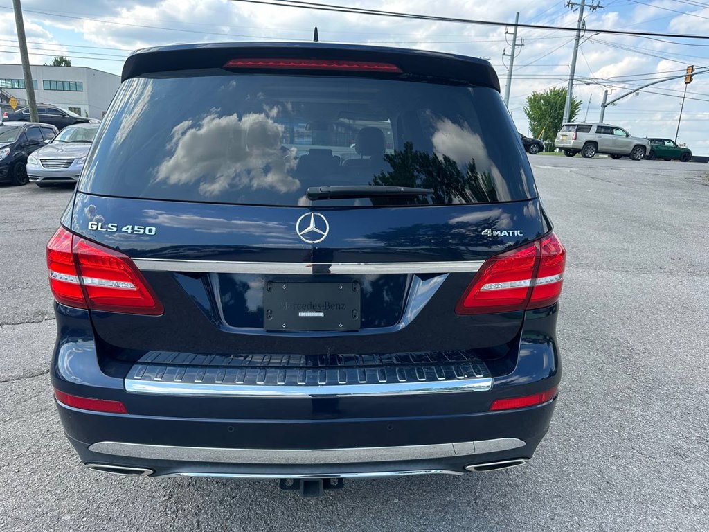 Photo 7 of this MERCEDES-BENZ GLS