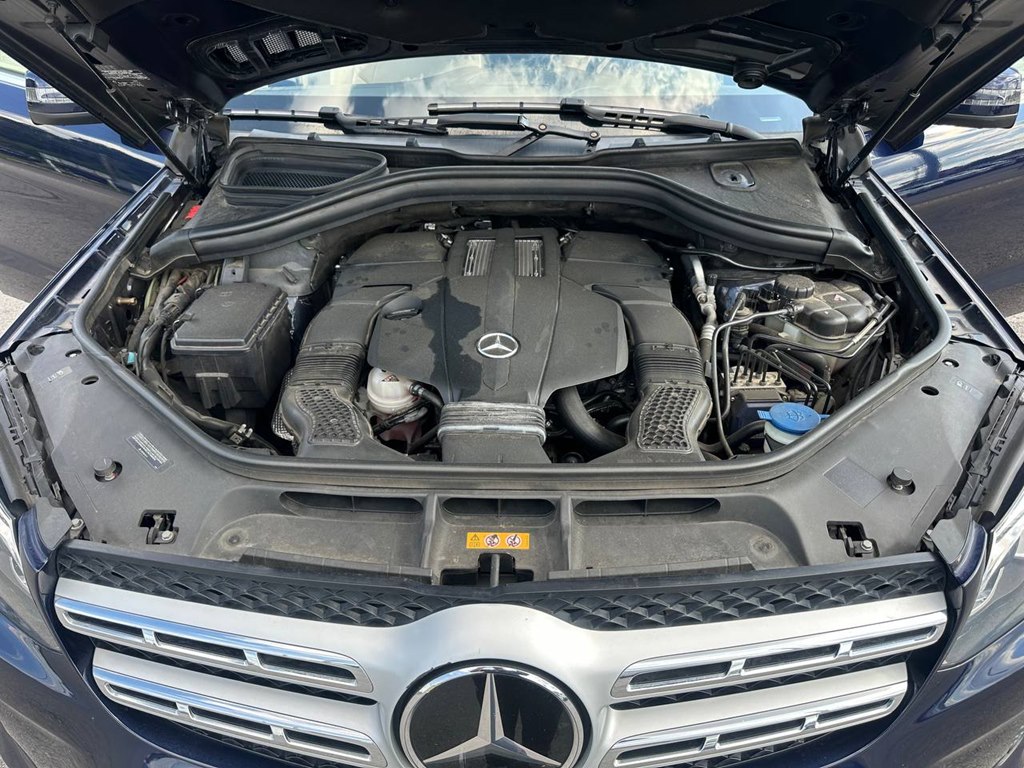 Photo 11 of this MERCEDES-BENZ GLS