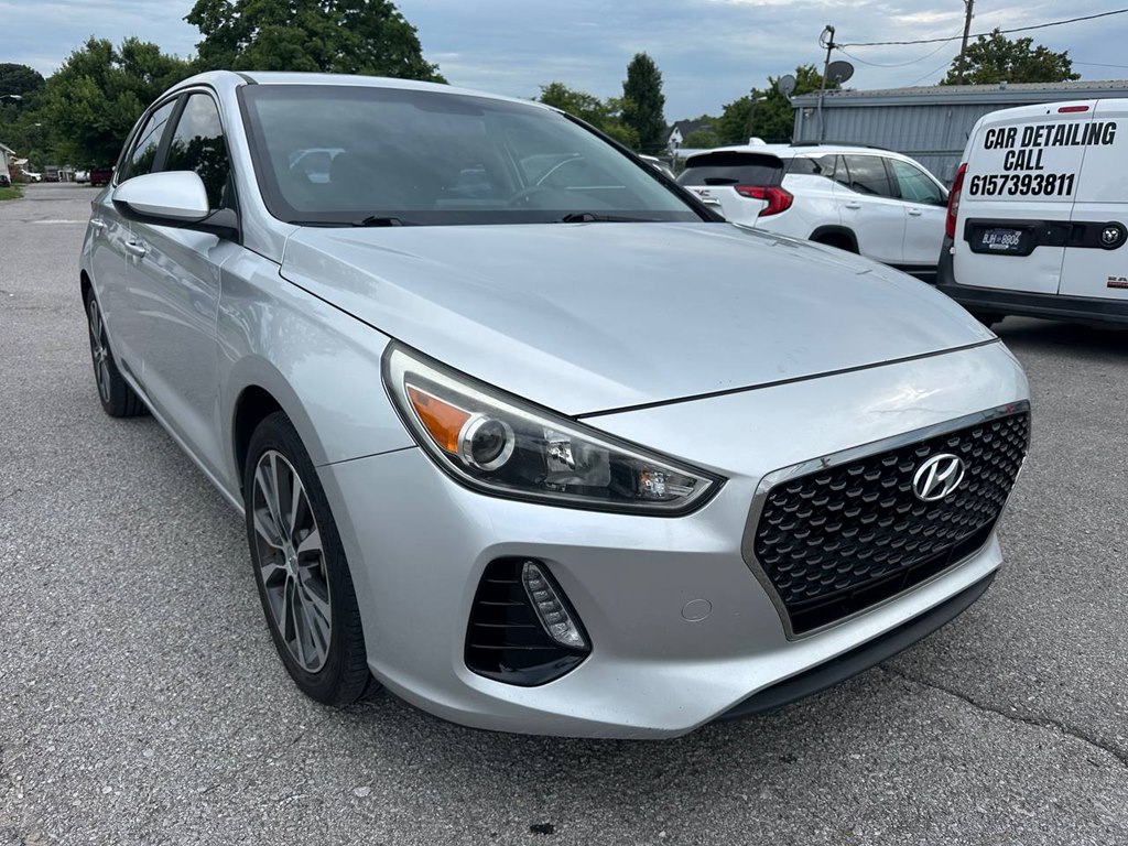 Photo 4 of this HYUNDAI ELANTRA GT