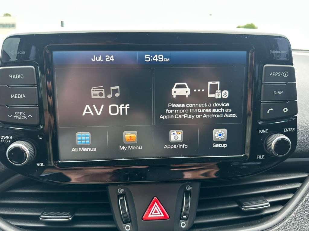 Photo 32 of this HYUNDAI ELANTRA GT