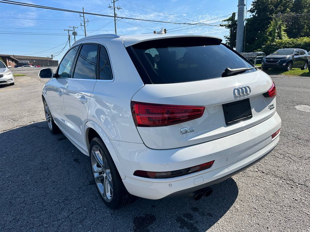 Photo 12 of this AUDI Q3