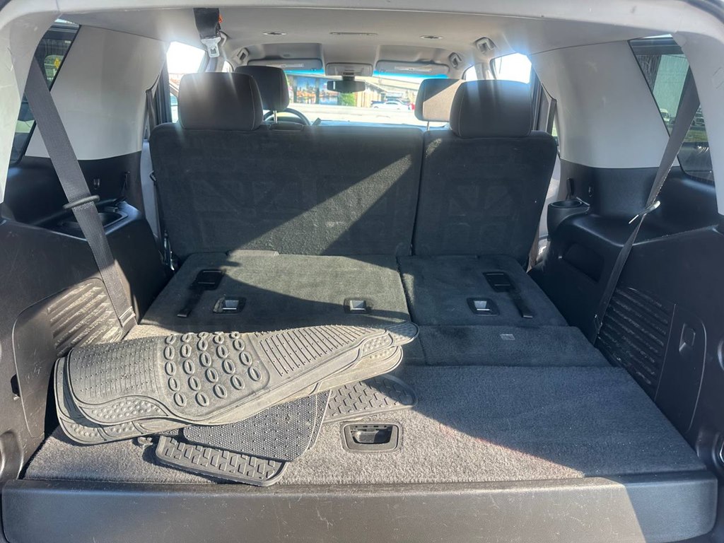 Photo 11 of this CHEVROLET TAHOE