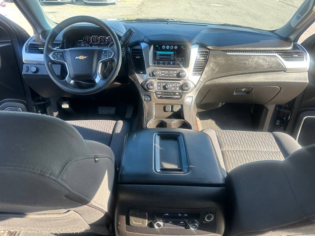 Photo 20 of this CHEVROLET TAHOE