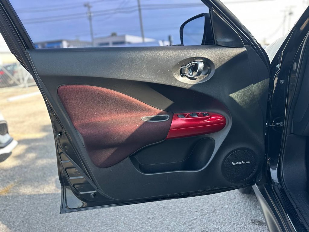 Photo 16 of this NISSAN JUKE