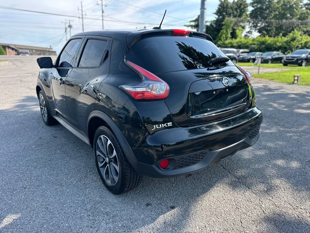 Photo 6 of this NISSAN JUKE