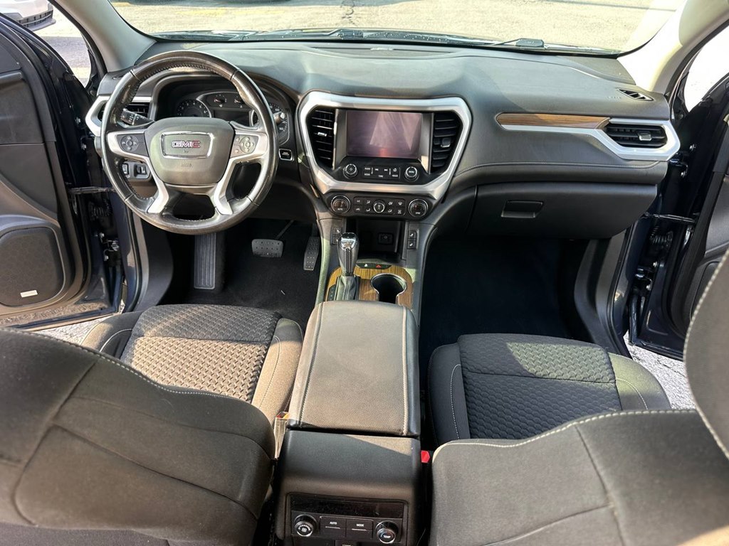Photo 21 of this GMC ACADIA