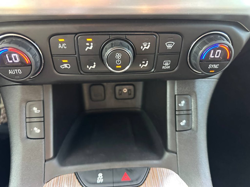 Photo 33 of this GMC ACADIA