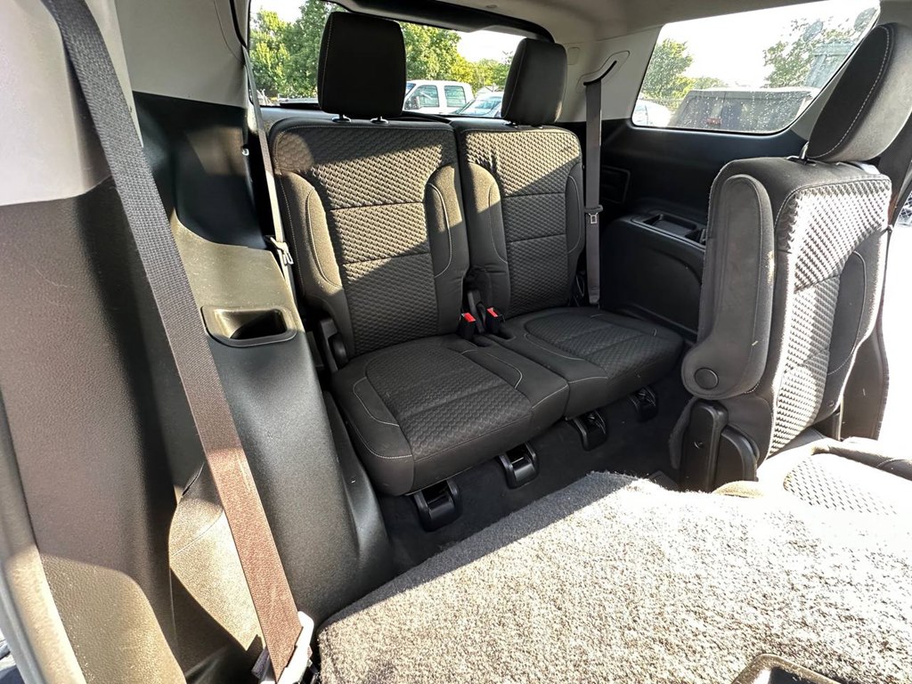 Photo 24 of this GMC ACADIA