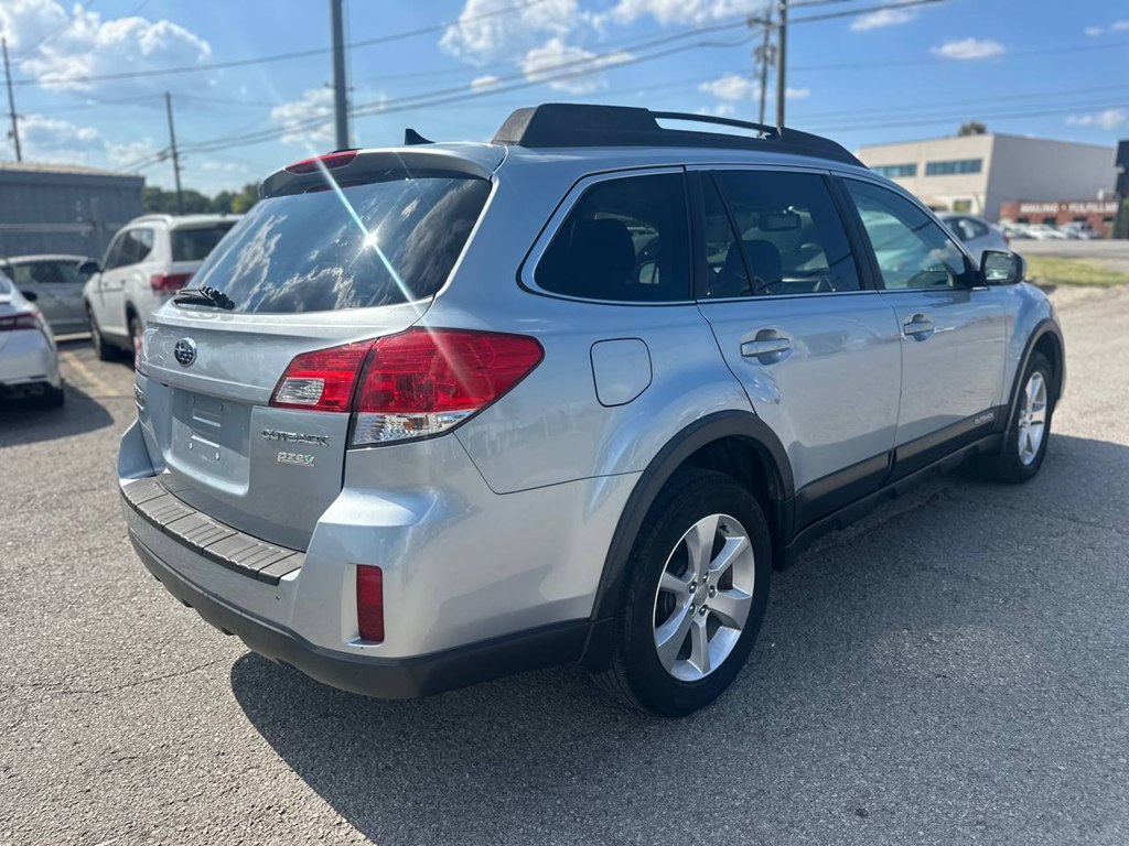 Photo 6 of this SUBARU OUTBACK