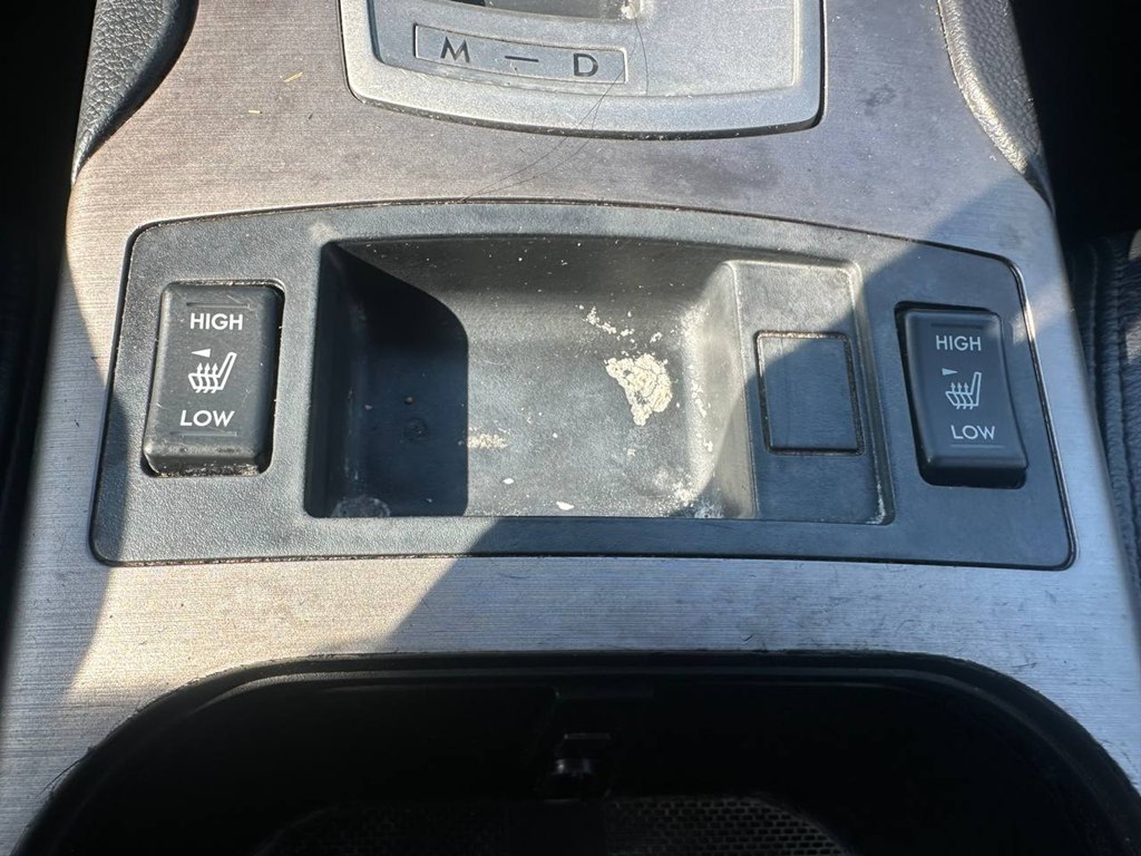 Photo 34 of this SUBARU OUTBACK