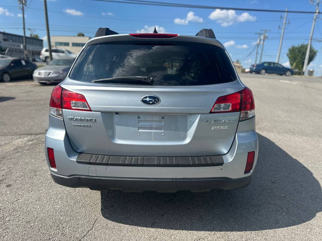 Photo 7 of this SUBARU OUTBACK