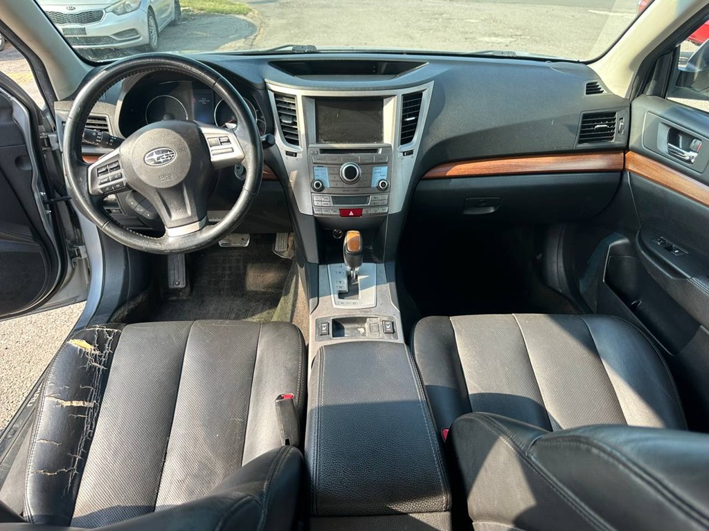 Photo 19 of this SUBARU OUTBACK