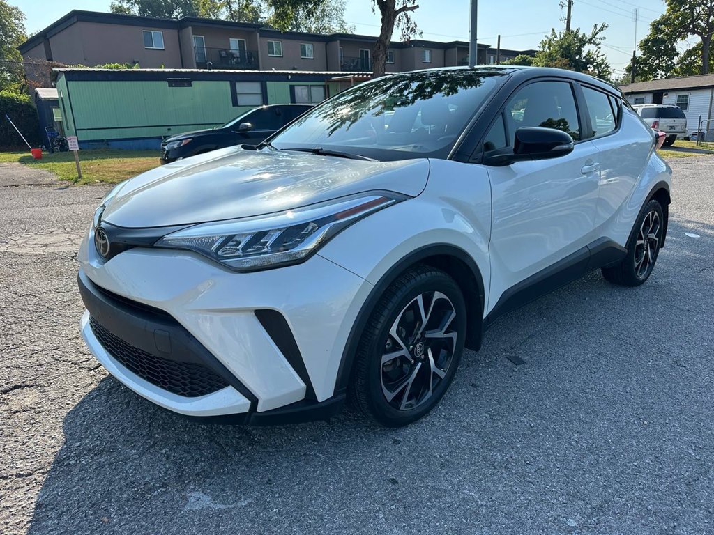 Photo 2 of this TOYOTA C-HR
