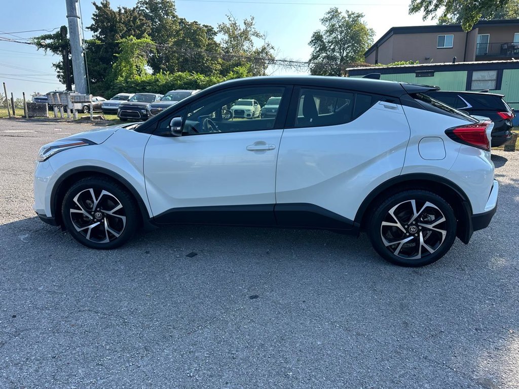 Photo 9 of this TOYOTA C-HR