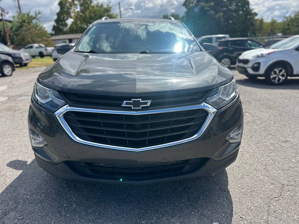 Photo 5 of this CHEVROLET EQUINOX