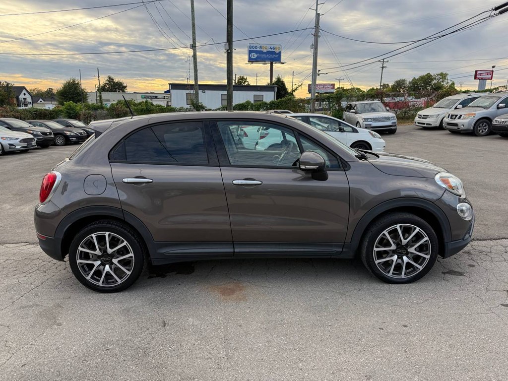 Photo 4 of this FIAT 500X