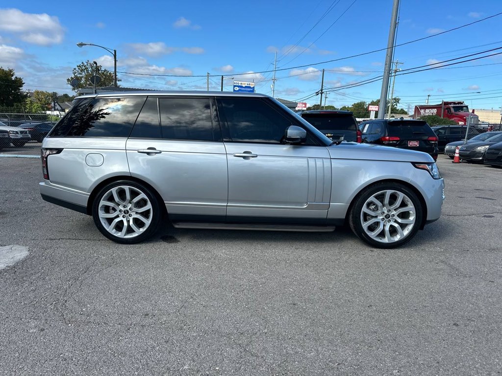 Photo 4 of this LAND ROVER RANGE ROVER