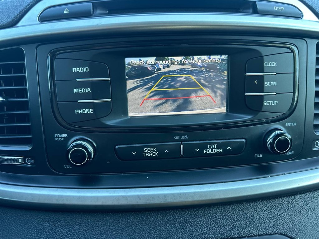 Photo 31 of this KIA SORENTO