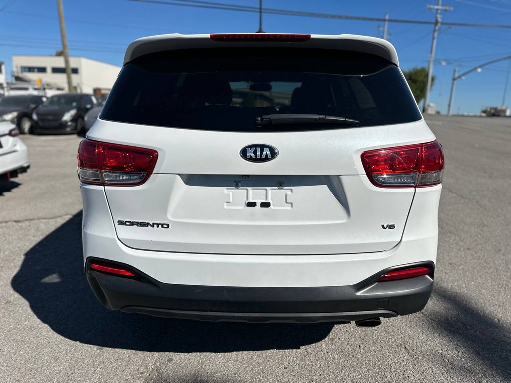 Photo 7 of this KIA SORENTO