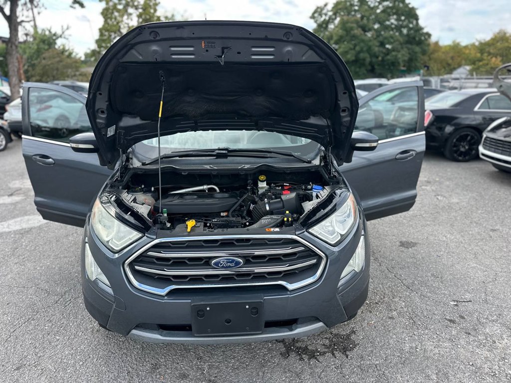 Photo 11 of this FORD ECOSPORT