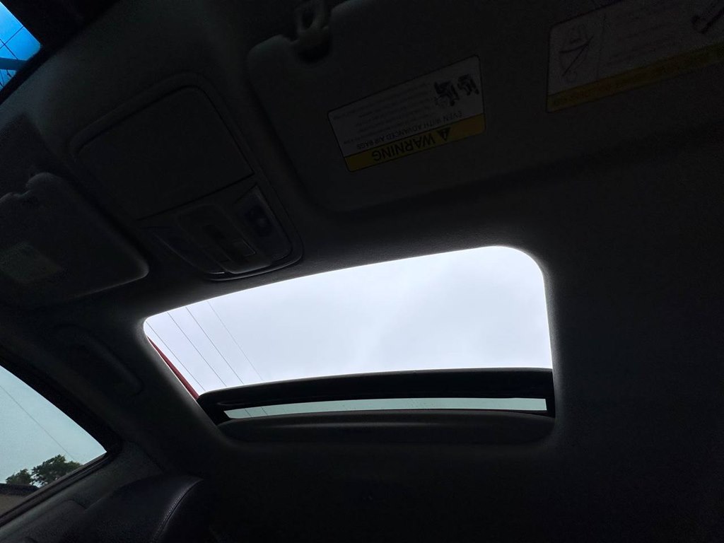 Photo 35 of this KIA NIRO