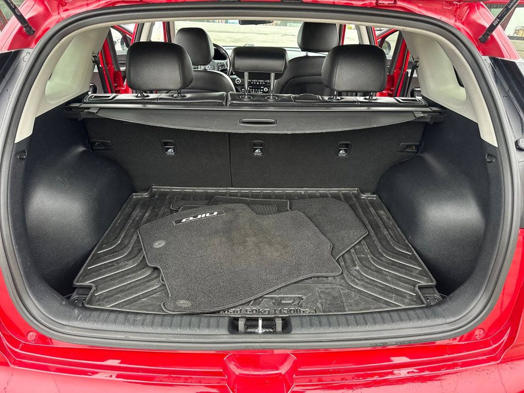 Photo 12 of this KIA NIRO