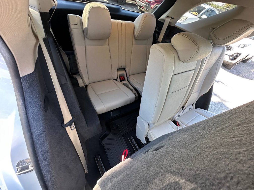 Photo 22 of this MERCEDES-BENZ GLE