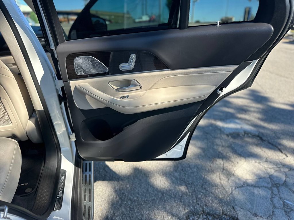Photo 23 of this MERCEDES-BENZ GLE