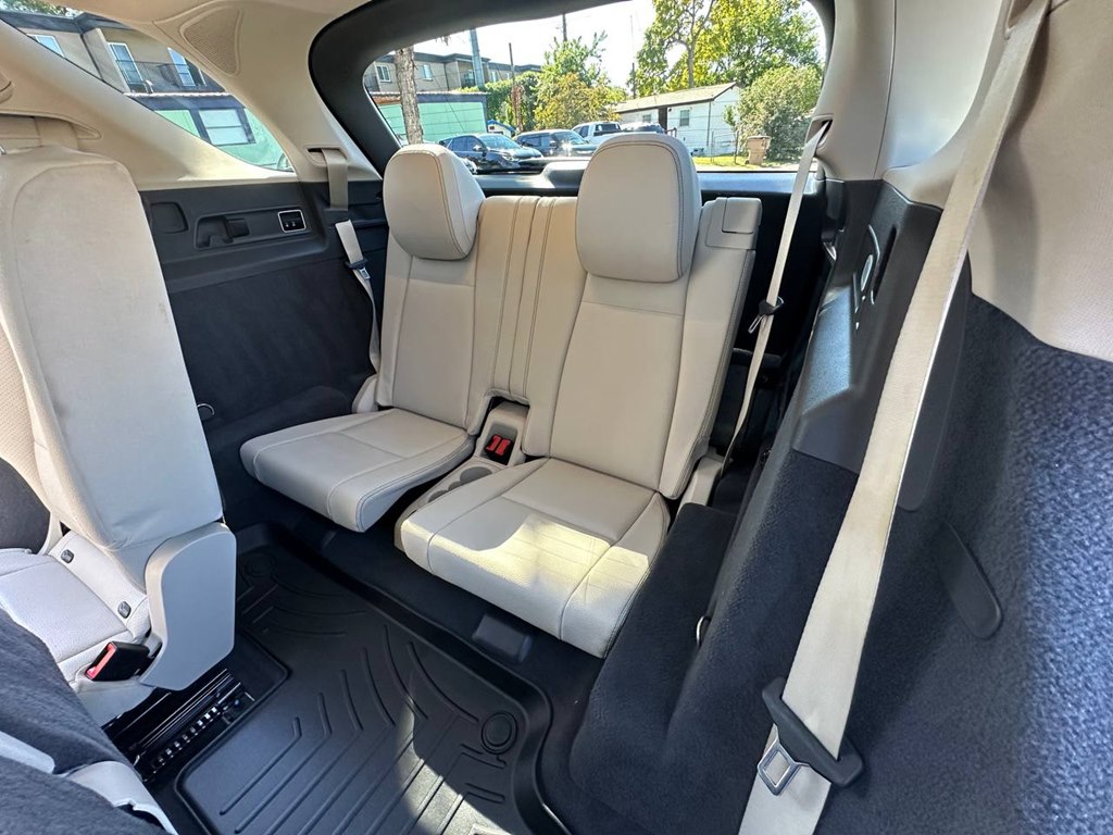 Photo 18 of this MERCEDES-BENZ GLE