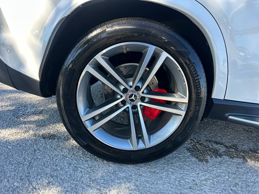 Photo 27 of this MERCEDES-BENZ GLE