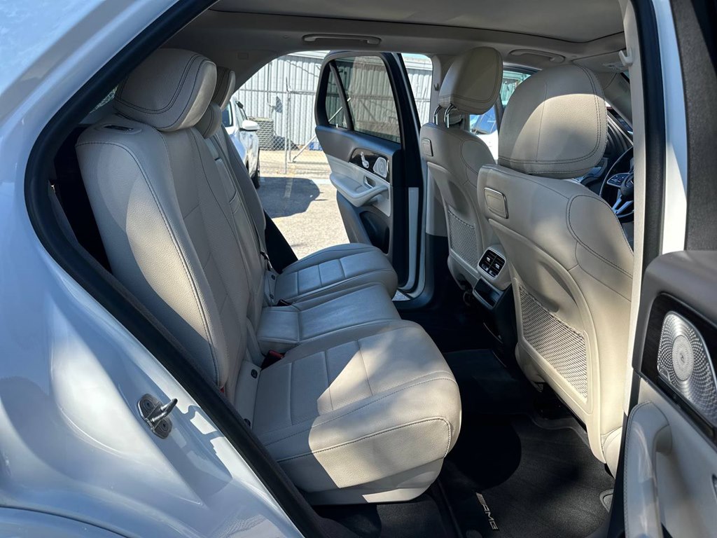 Photo 21 of this MERCEDES-BENZ GLE