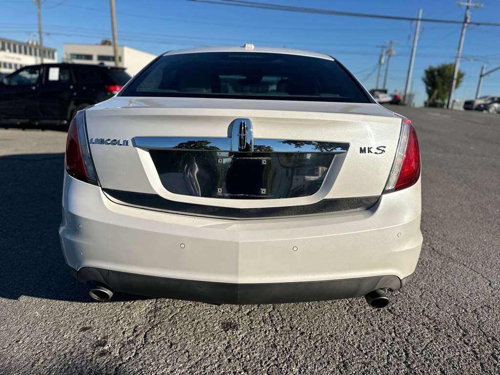 Photo 6 of this LINCOLN MKS