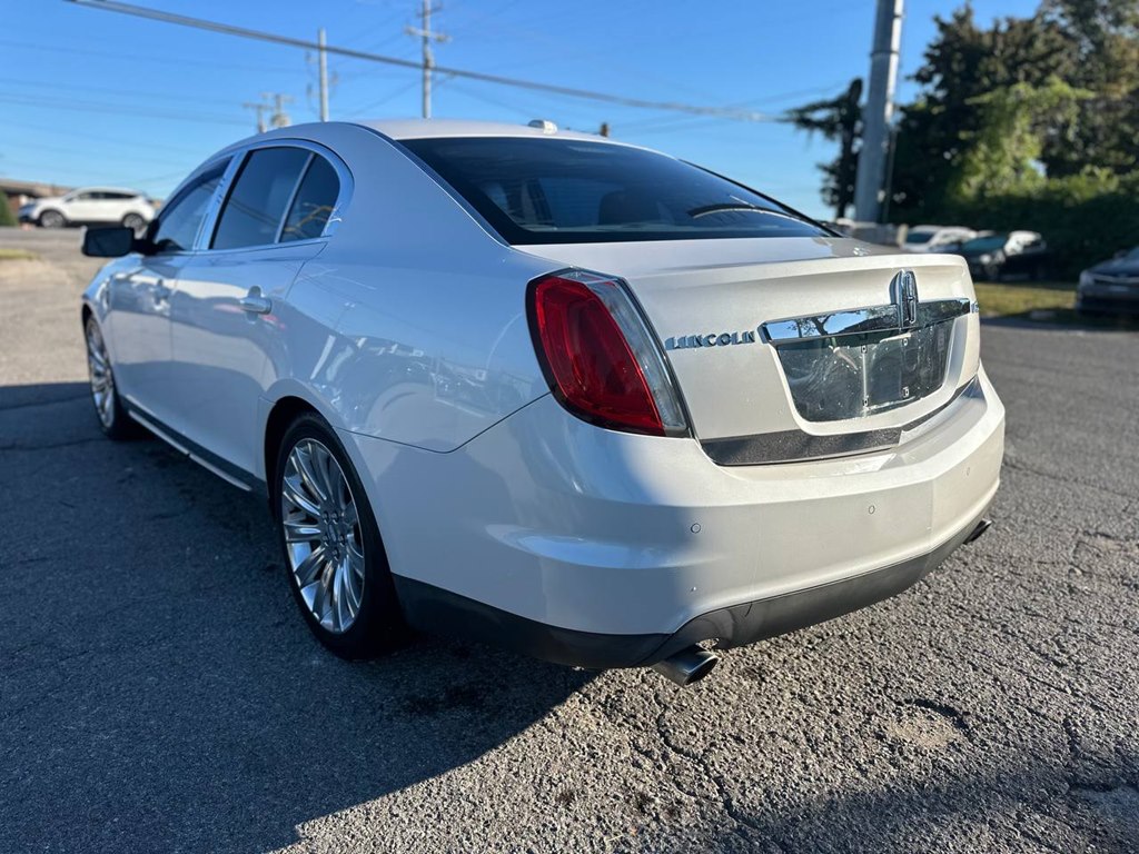 Photo 8 of this LINCOLN MKS