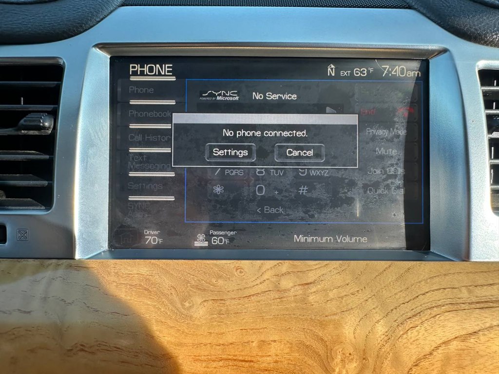 Photo 36 of this LINCOLN MKS