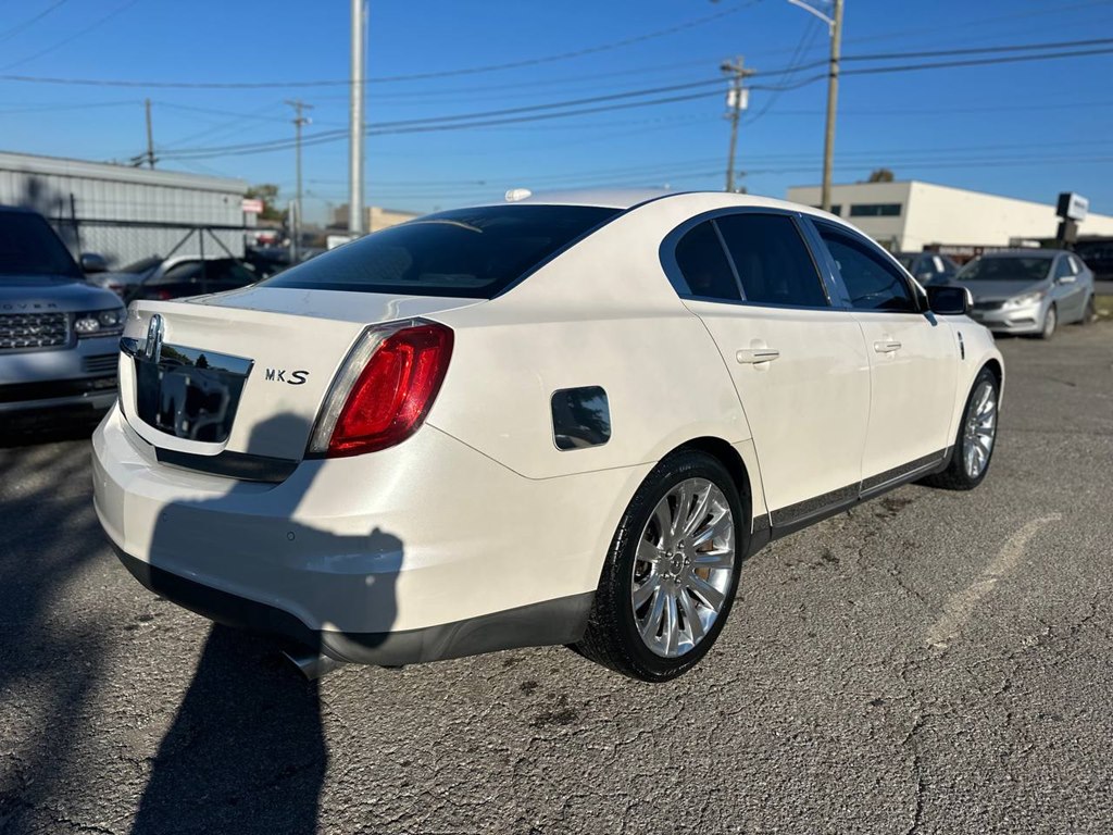 Photo 7 of this LINCOLN MKS