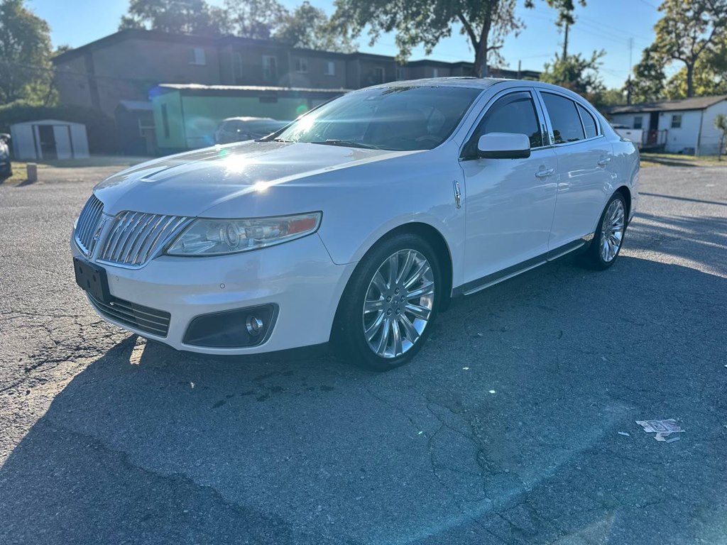 Photo 2 of this LINCOLN MKS
