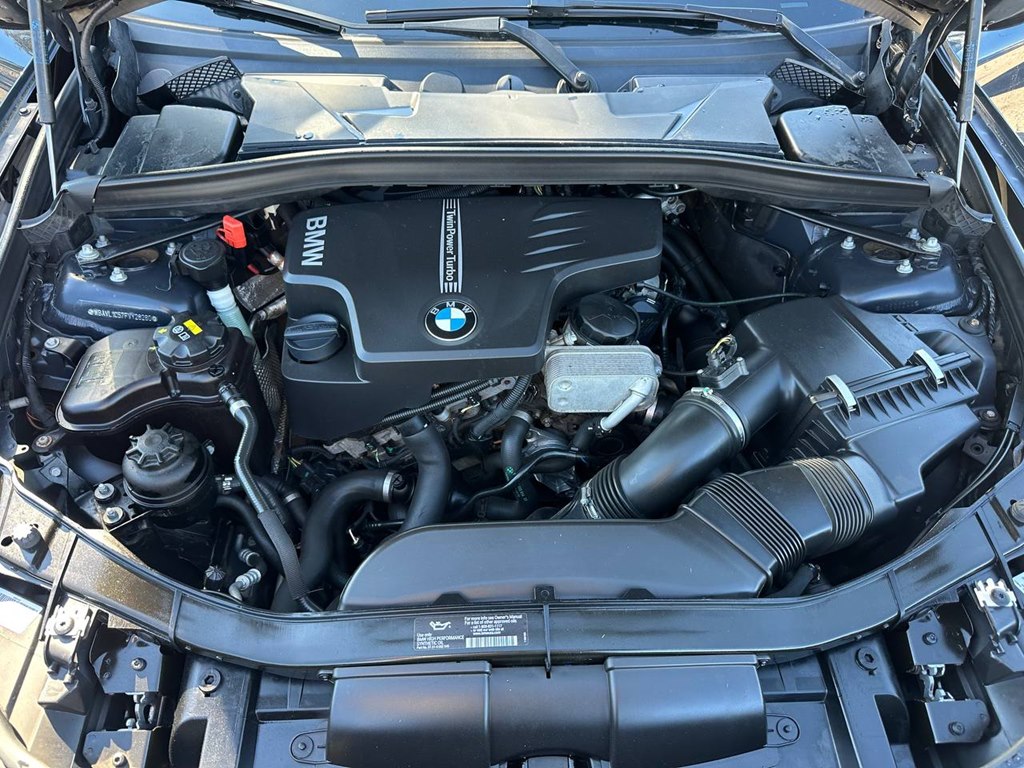 Photo 11 of this BMW X1