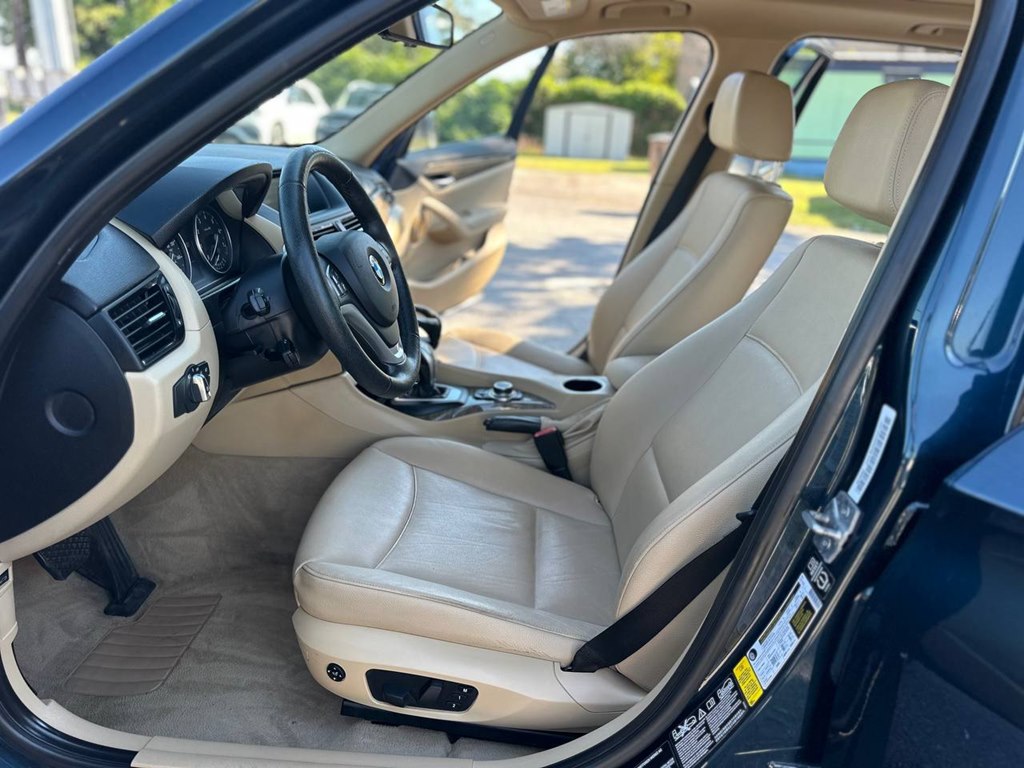 Photo 14 of this BMW X1