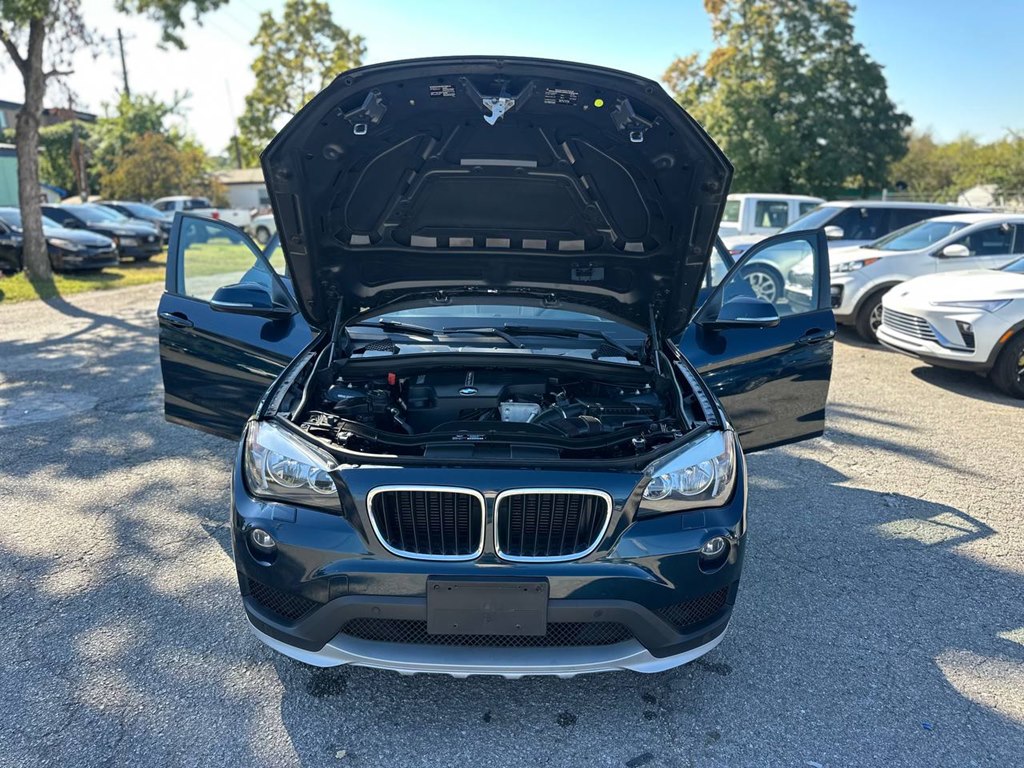 Photo 10 of this BMW X1