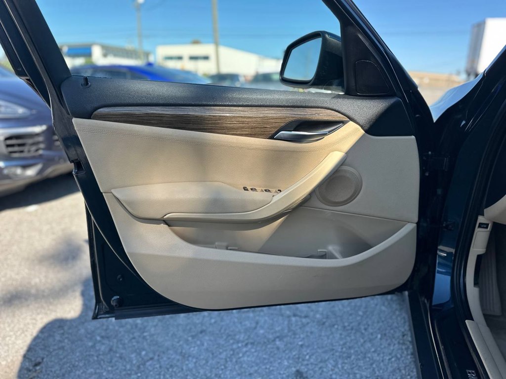 Photo 16 of this BMW X1