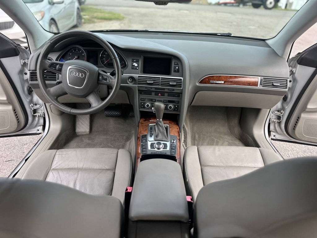 Photo 20 of this AUDI A6