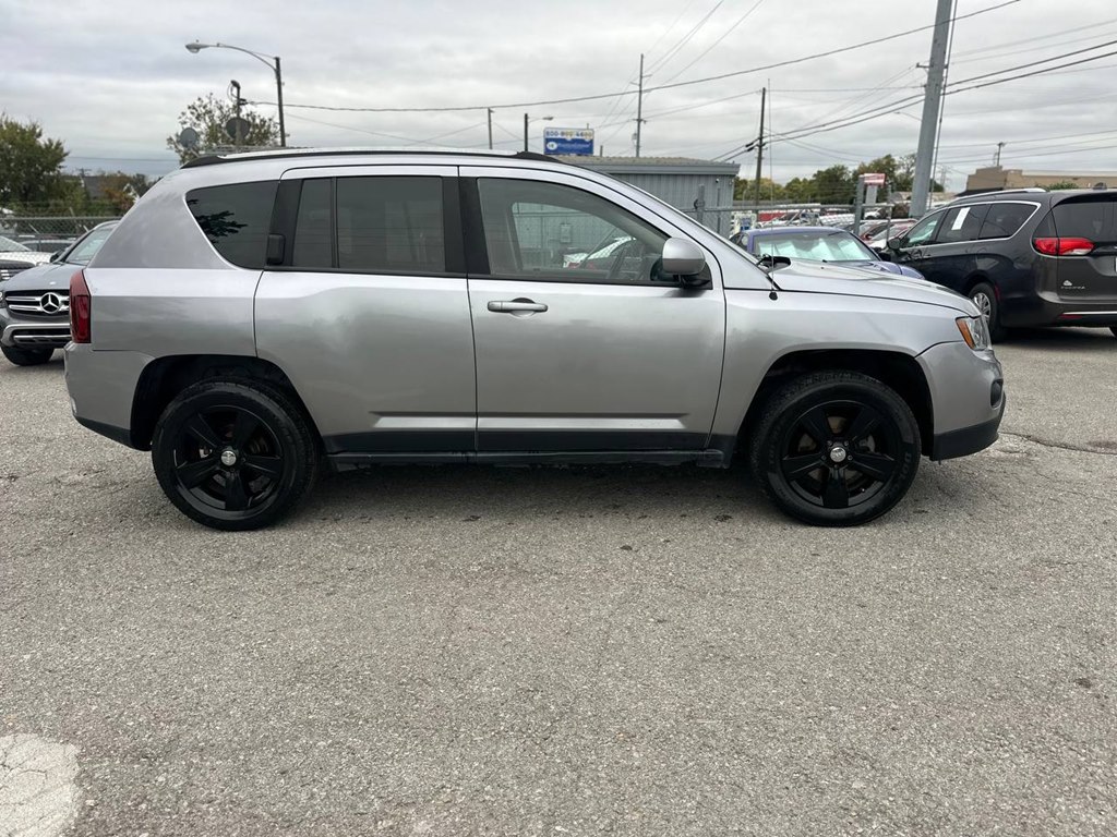 Photo 5 of this JEEP COMPASS