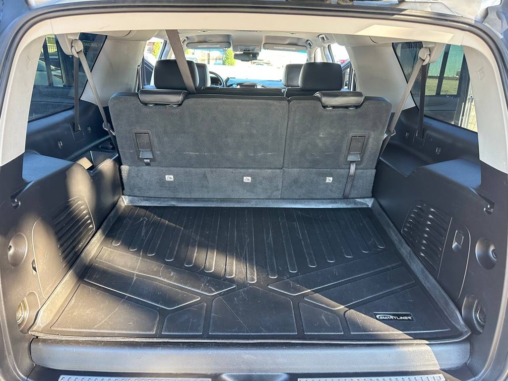 Photo 10 of this CHEVROLET SUBURBAN