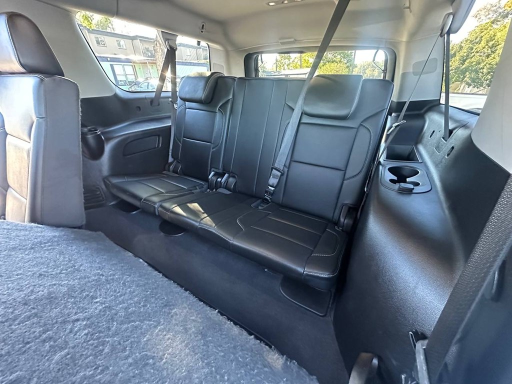 Photo 20 of this CHEVROLET SUBURBAN